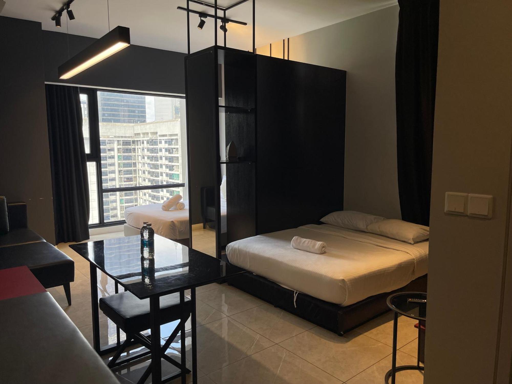 Axon Premium Kl Pavilion Apartment