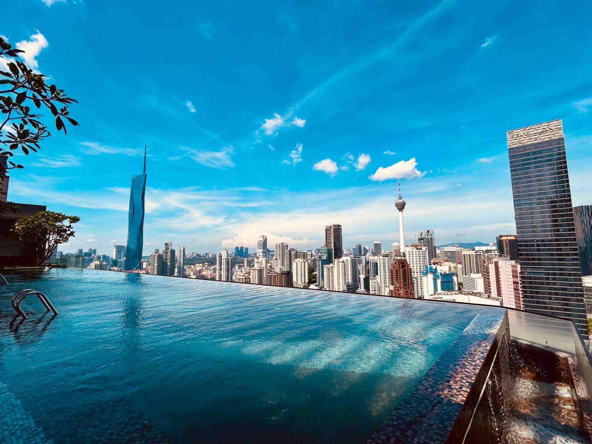 Axon Premium Kl Pavilion Apartment *