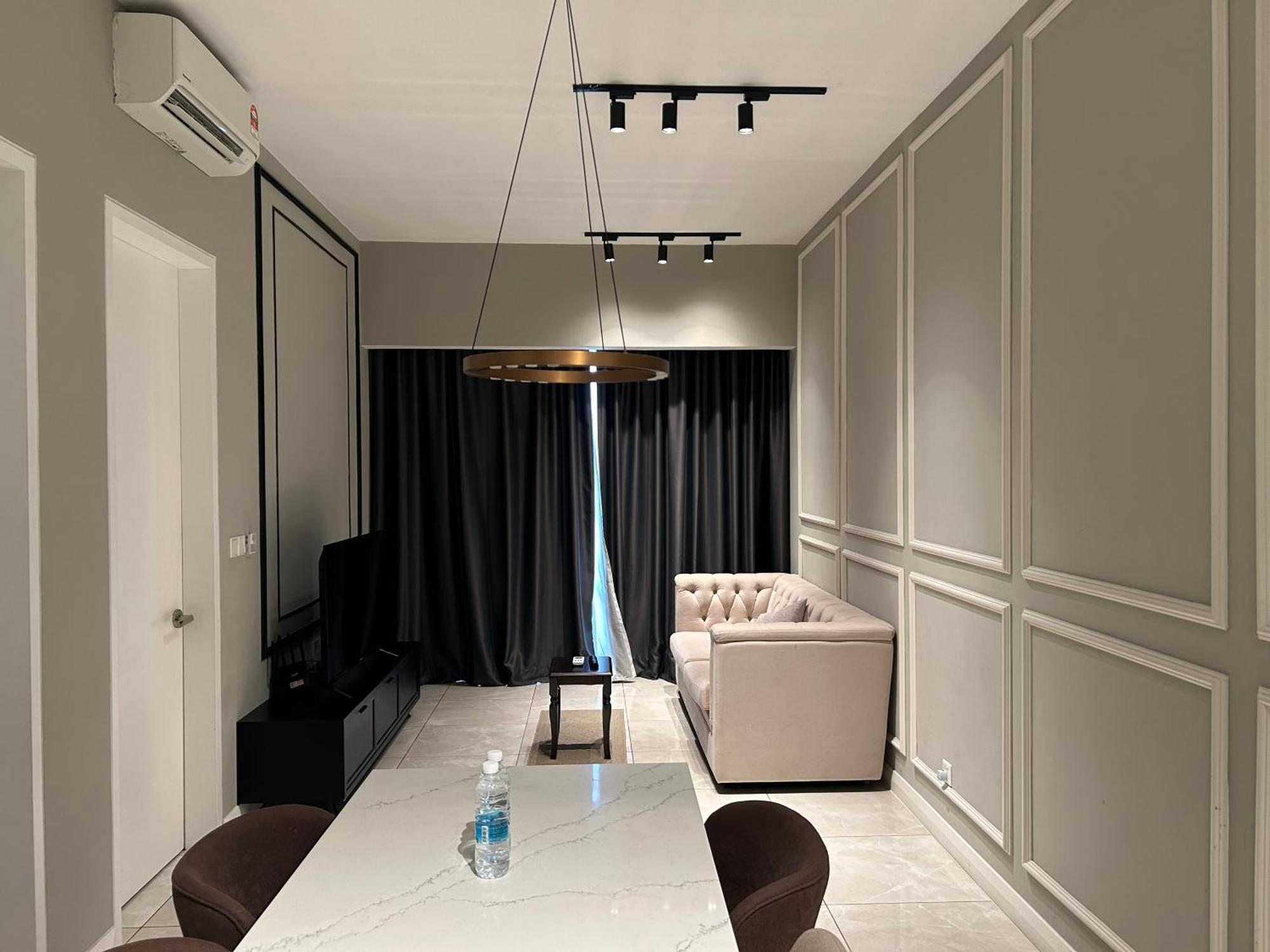 Axon Premium Kl Pavilion